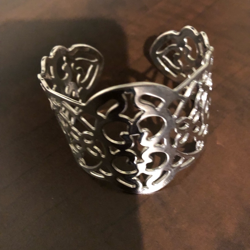 Cuff bracelet